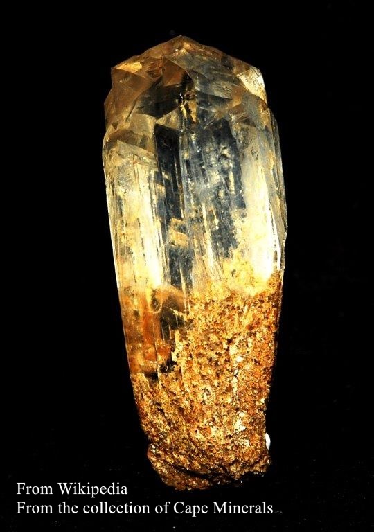 פנסייט מוזהבת שקופה באיכות גבוהה. נלקח מויקיפדיה. מהאוסף של קייפ-מינרלס. 
From Wikipedia Commons. From the collection of Cape Minerals
